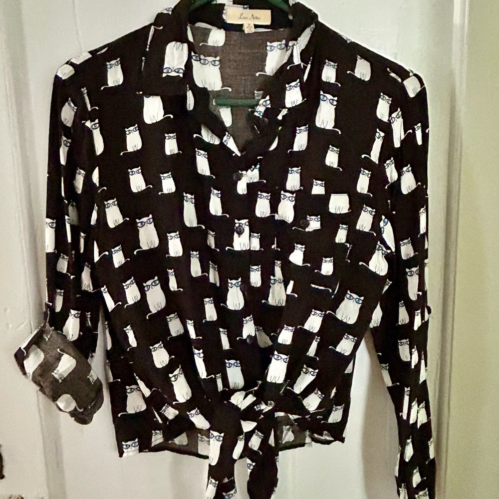 Love Notes Black and White Cat Print Button Down Shirt